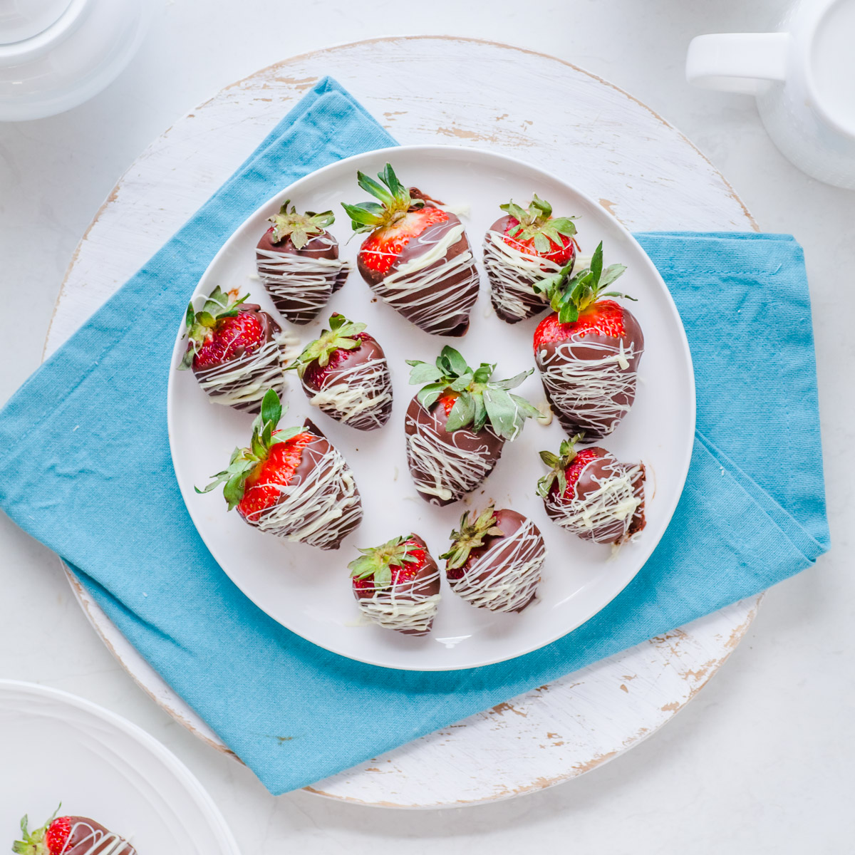 Easy Chocolate-Covered Strawberries