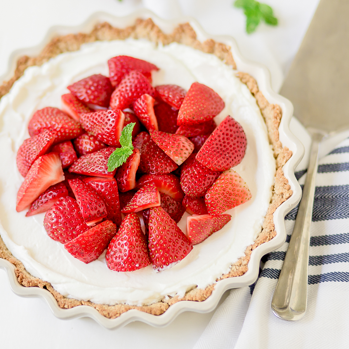 Light and Healthy Strawberry Breakfast Tart